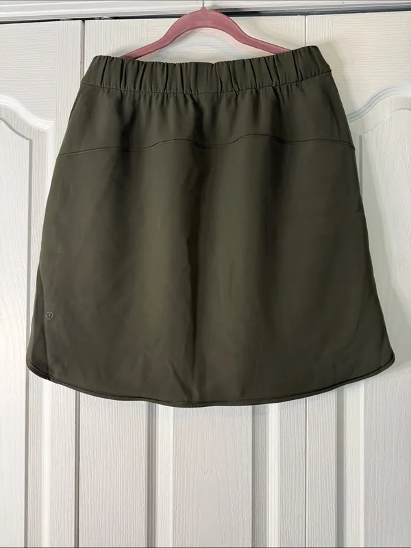 Lululemon On The Fly Skirt in Dark Olive - Image 4