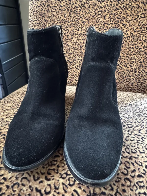 Zadig & Voltaire Black Suede Ankle Booties - Image 2