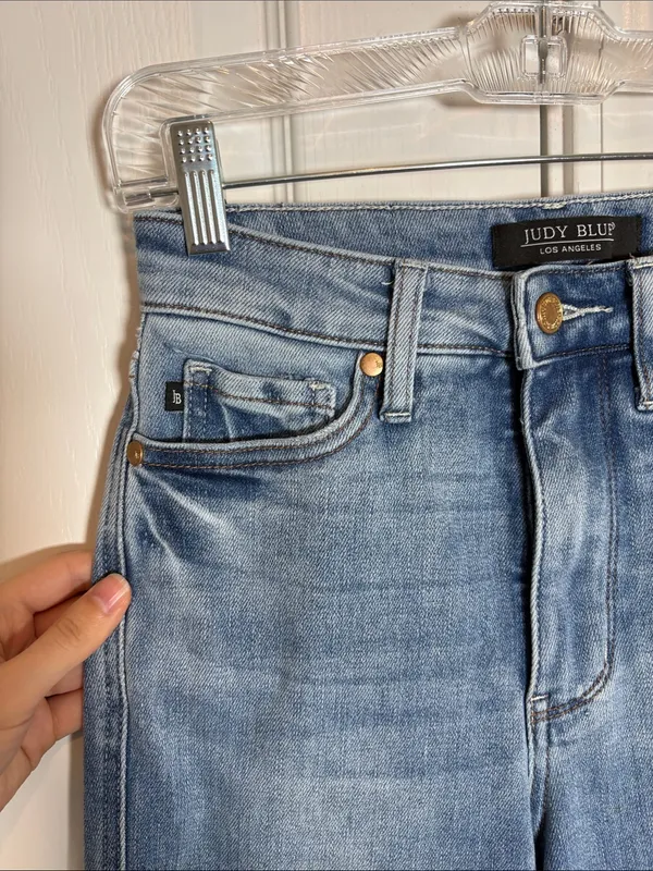 Judy Blue Tummy Control Straight Fit Jeans - Image 4