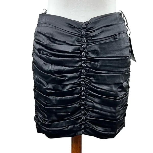 NWT Retrofête Ina Black Silk Satin Ruched Mini Skirt M Holiday Party - Image 2