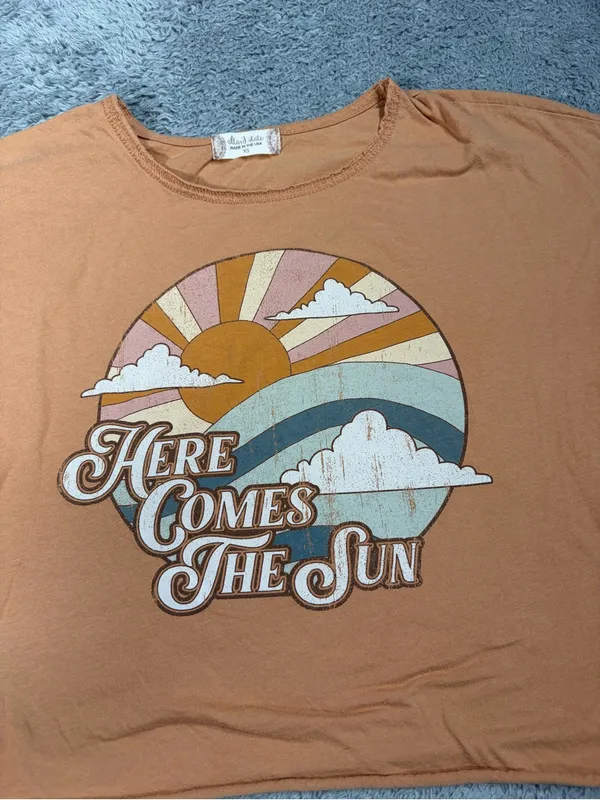 Altar’d state Here Comes The Sun Graphic Crop Tee XS - Image 2
