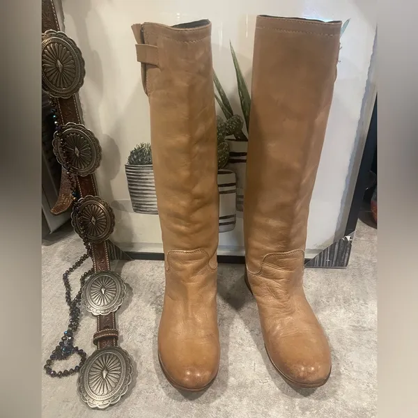 Women's Boots 5.5 High Knee Length Leather by Alberto Fermani - Image 2