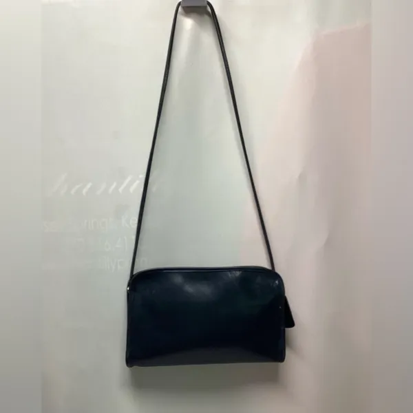 Diane Von Furstenberg Vintage Navy leather Purse - Image 13