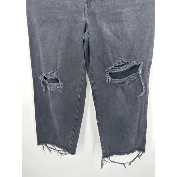 Levis Baggy Dad Jeans Womens 29 Washed Black Distressed Raw Hem A3494-0018 - Image 4