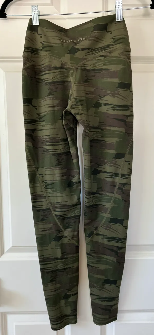 Alphalete Leggings - Image 3