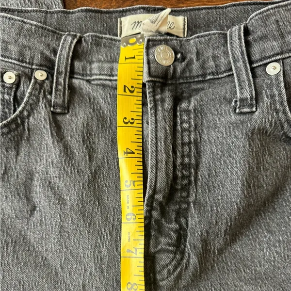 Madewell Dark Ankle Crop Denim - Image 6