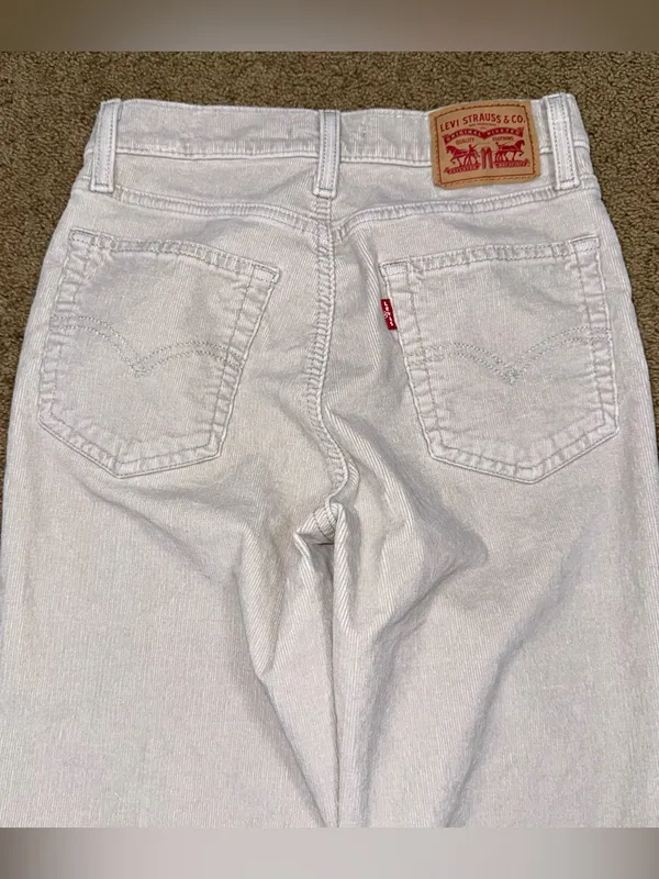 Levi’s 724 High Rise Straight Jeans NWOT Gray Corduroy Stretch Pants Sz 26x28 - Image 4