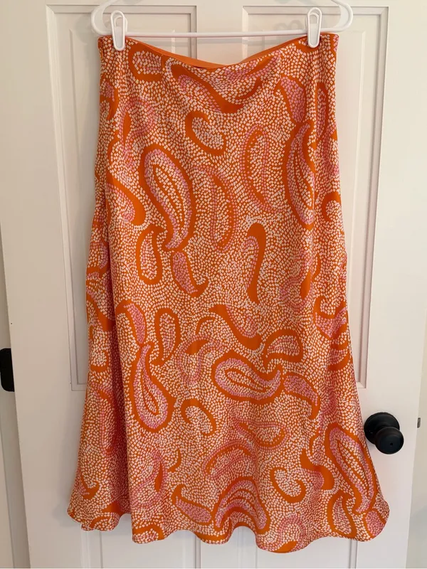 1.STATE Orange Pink Paisley Print Satin Midi Skirt Lined‎ Size 12 - Image 2
