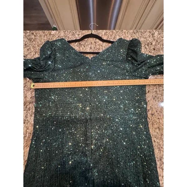 Xscape Long Sleeve Long V-Neck All Over Sequin Gown Hunter Size 18W - Image 7