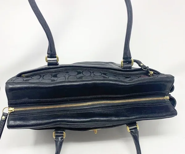 Coach Signature Hampton Black Monogram Canvas Leather Handbag - Image 5