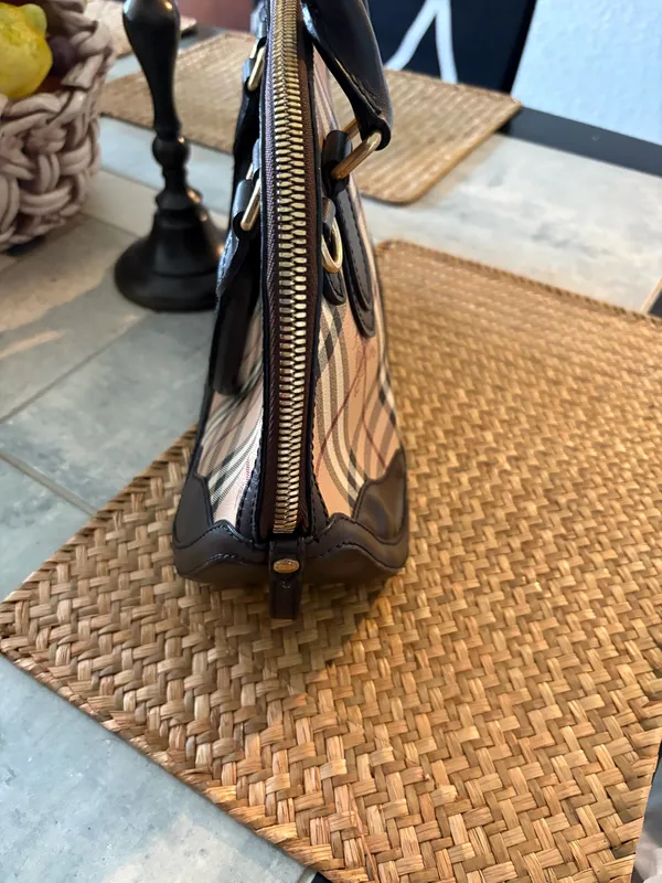 Burberry Bag Shoulder - Image 9