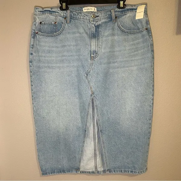 NEW Abercrombie & Fitch front slit denim midi skirt women’s plus size 18 / 34 - Image 3