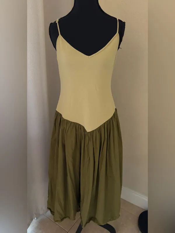 Maeve Anthropologie Ribbed Drop Waist Midi Dress Olive Green Cream Large - Image 2