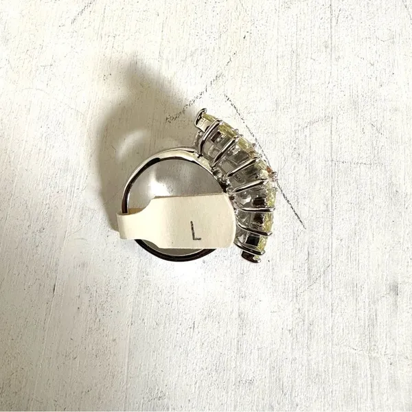 Yellow peach rhinestone silver tone ring NWT - Image 3