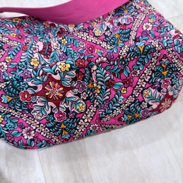 Vera Bradley Pink Floral Quilted Cotton Shoulder Bag Crossbody Handbag NWOT - Image 4