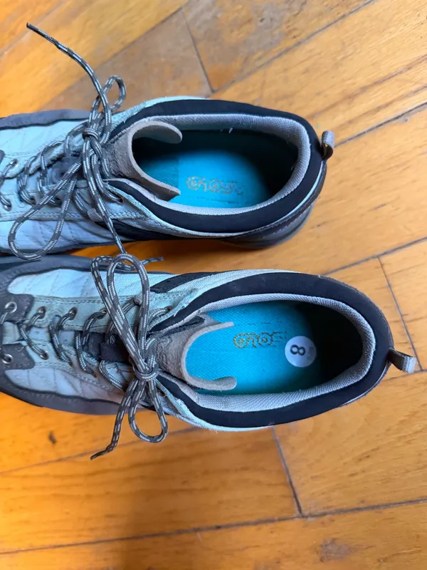 Asolo Vibram Hiking Shoes Women’s 9 Gore-Tex Teal Black Lace-Up - Image 3