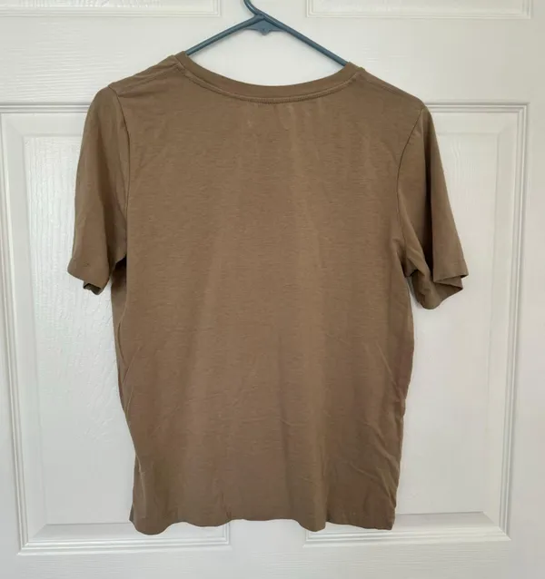Oak And Fort Tan T-Shirt - Image 3