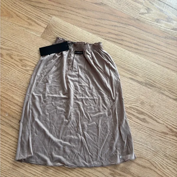 Lioness skirt - Image 2