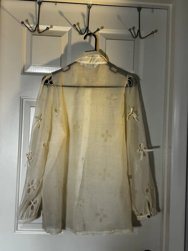 Long t - Image 2