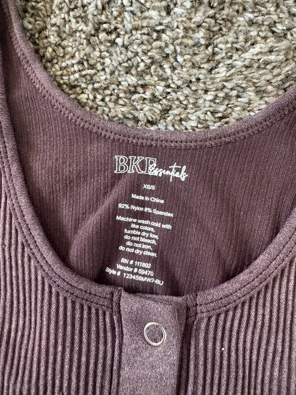 BKE Tank Top Buckle - Image 5