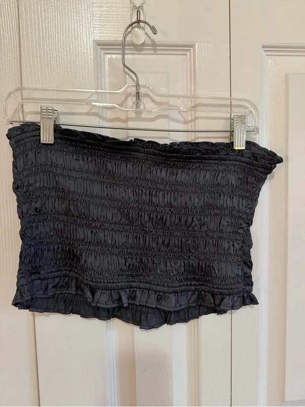Free People Be Right Back Smocked Tube Top Black Size S NWT - Image 4