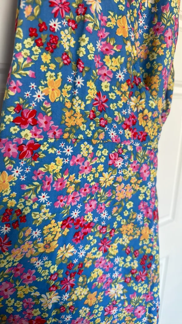 Billabong Floral Halter Maxi Dress - Image 2