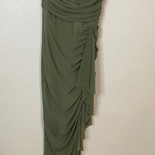 Elegant Asymmetrical Green Dress Saints & Secrets Size XS - Image 5