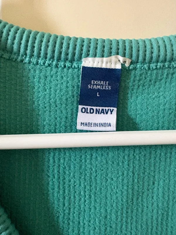 Old Navy Tank - Image 3