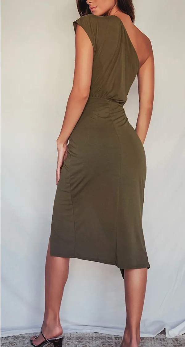 Lulus Green One-Shoulder Midi Dress - Image 2