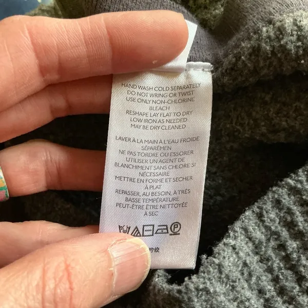Urban Outfitters Grey Beachy Sweatshirt - Image 3
