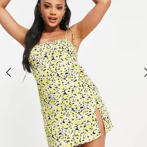 ASOS Flirty Brunch Resort Vacation Tropical Floral Mini Dress NWT - Image 4