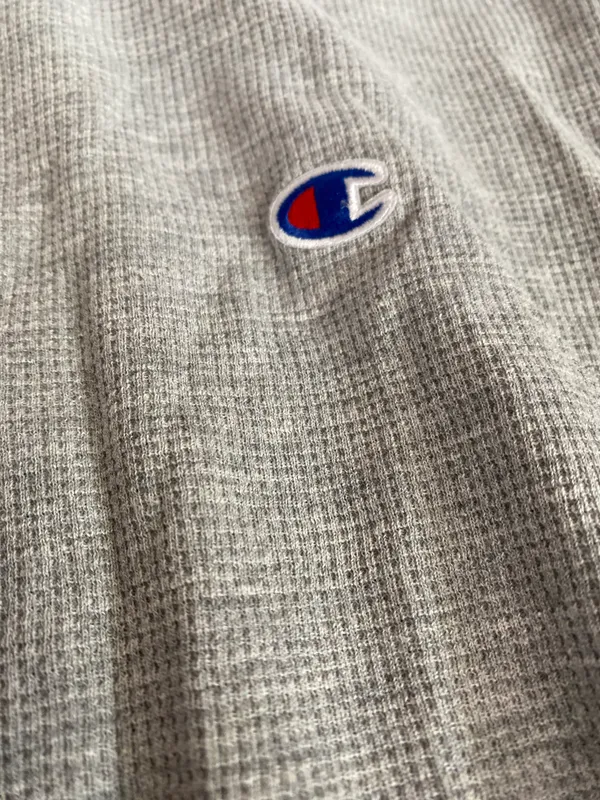 gray long sleeve shirt - Image 3