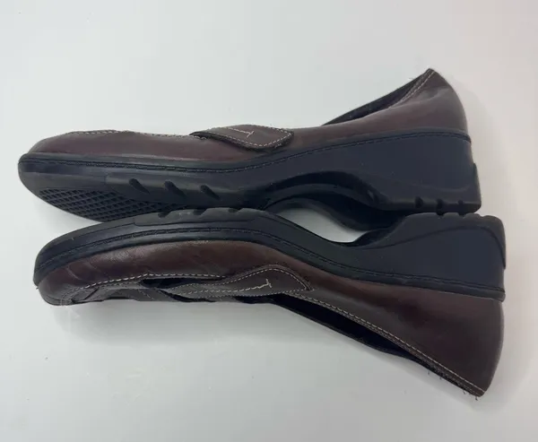 Aerosoles 'What's What' Brown Leather Loafers Size 9.5M - Image 6