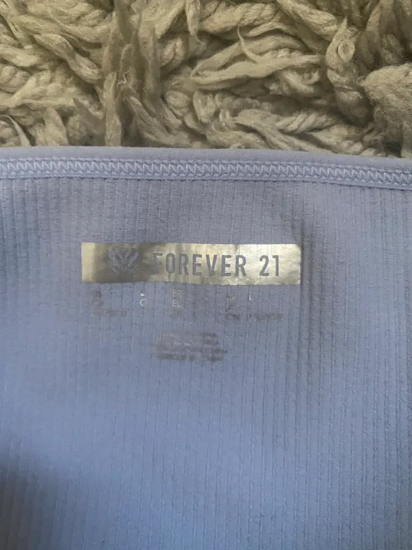 Forever 21 crop top - Image 4