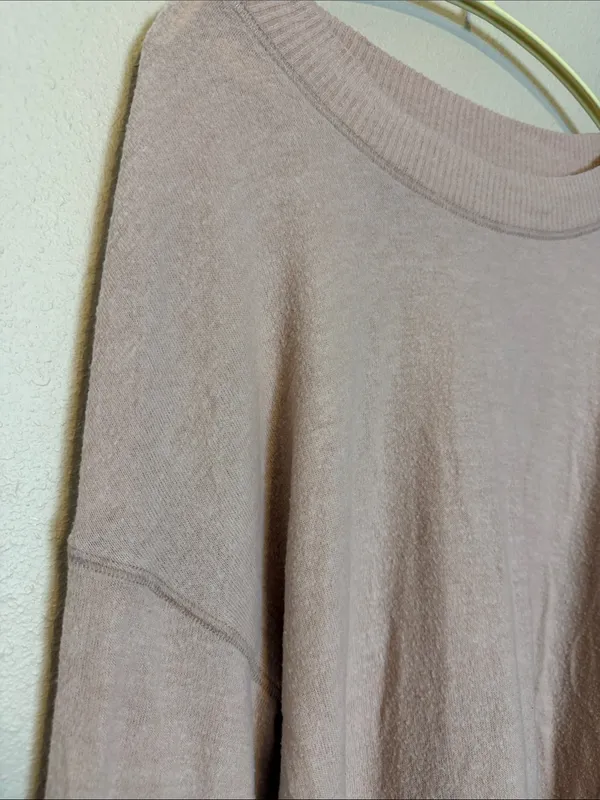 Free‎ People Beach TGIF Almond Sweatshirt Size Medium - Image 5