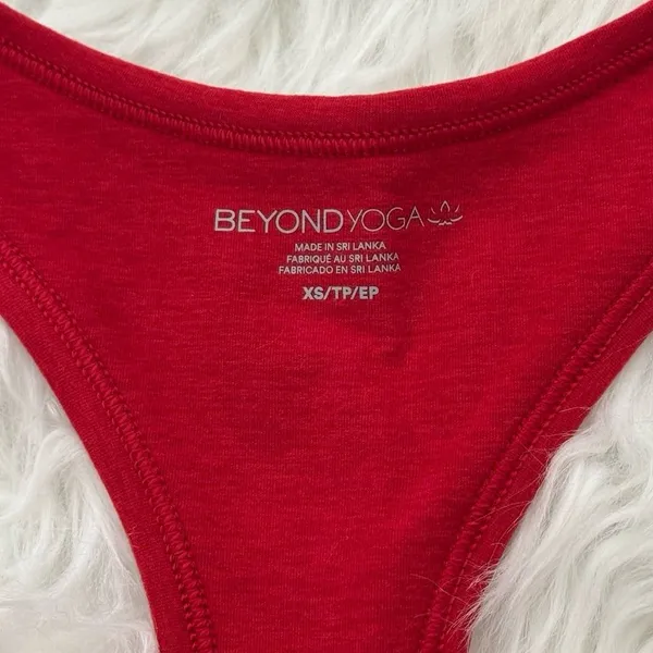 Beyond Yoga Spacedye Ready Bra Holly Red Heather Size XS - Image 7
