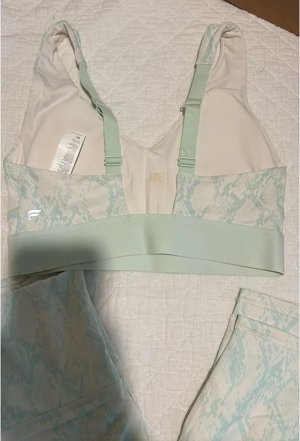 Fabletics Matching Workout Set - Image 5