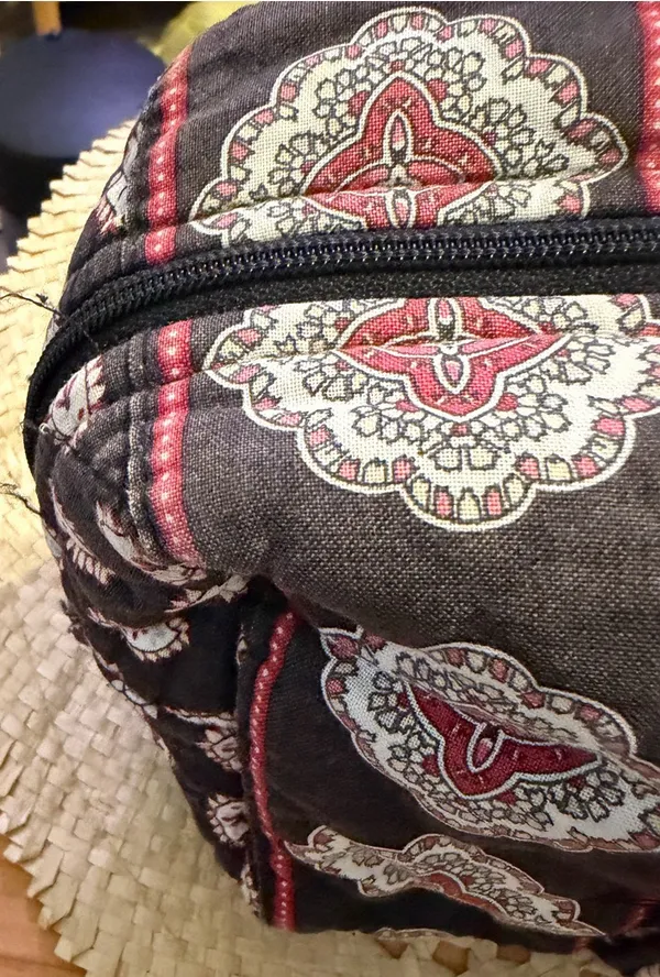 Vera Bradley Bag multicolor Light Fading Handbag Small Hobo - Image 4