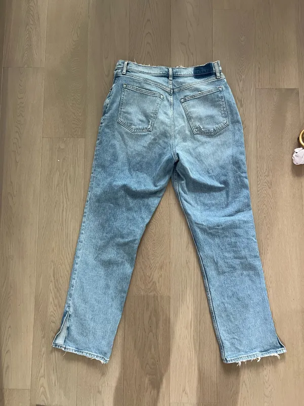 Abercrombie & Fitch Women's the 90s Straight Ultra High Rise Jeans Size 31/12R - Image 4