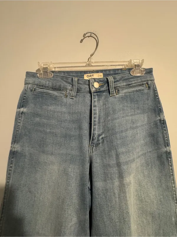 Oat New York Light Blue Wide-Leg Cropped Jeans - Image 4