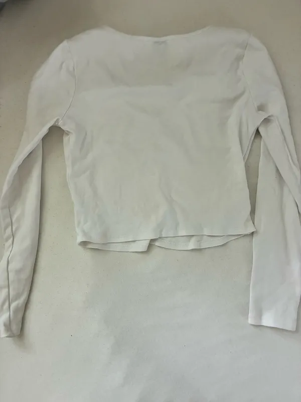 White Long Sleeve PacSun Top - Image 5