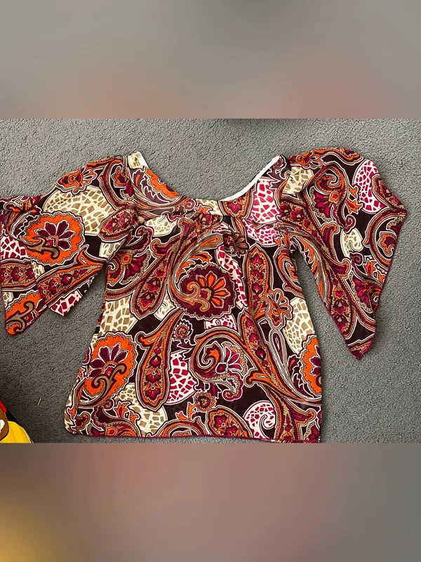 Charlotte Russe Multicolor Paisley Off-Shoulder Blouse - Image 3