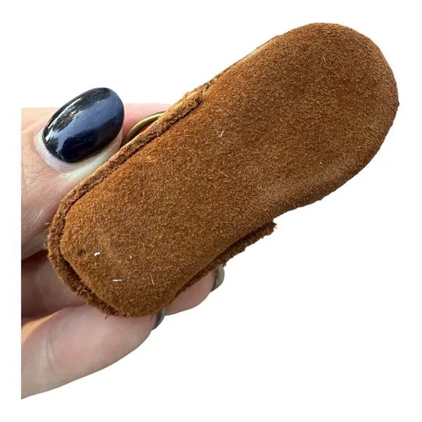Minnetonka Suede Moccasin Keychain Key Ring Dark Brown Fringed Mini Shoe NIB - Image 2