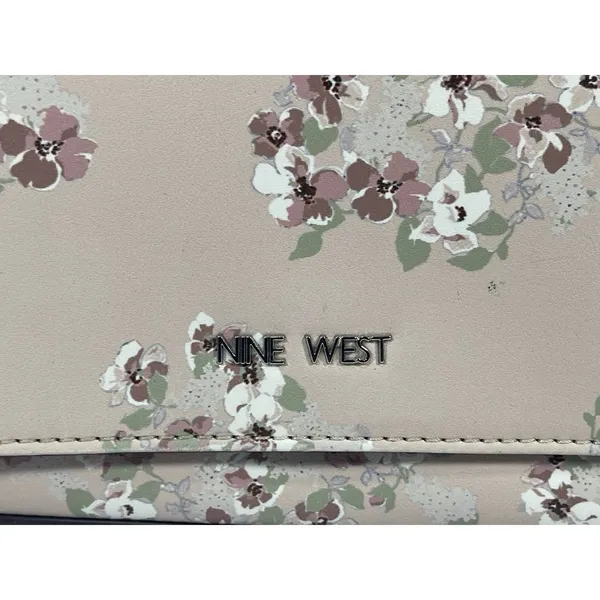 Nine West Beige Floral Crossbody Bag Chain Accents Snap Closure Detachable Str - Image 2