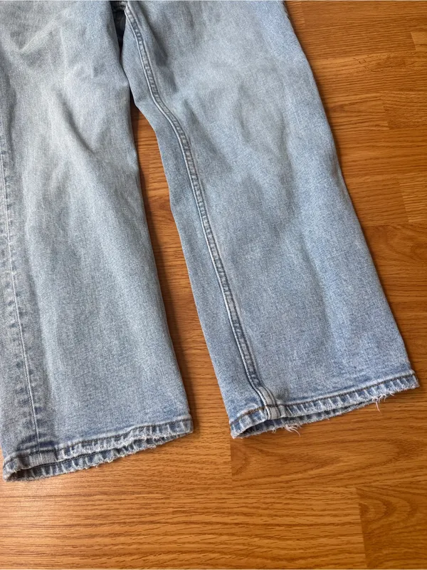 Abercrombie Curve Love Ultra High Rise Ankle Straight Jean - Image 3