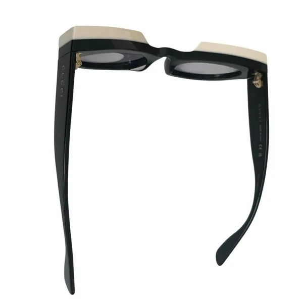 Gucci Cat Eye Crystal Sunglasses Black RARE - Image 6