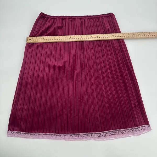 VTG Old Navy Skirt Womens S Berry Velvet Low Waist Pleats Lace - Image 7