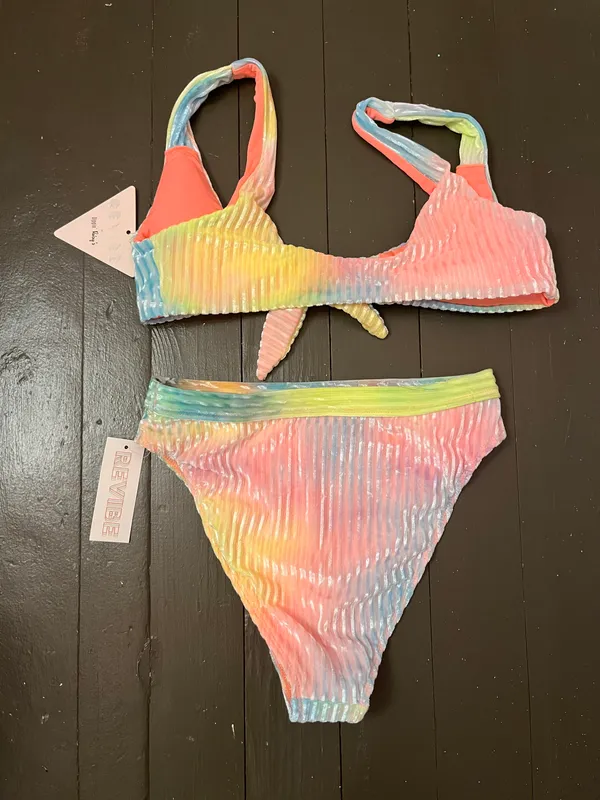 Dippin’ Daisy’s Bikini Set - Image 3
