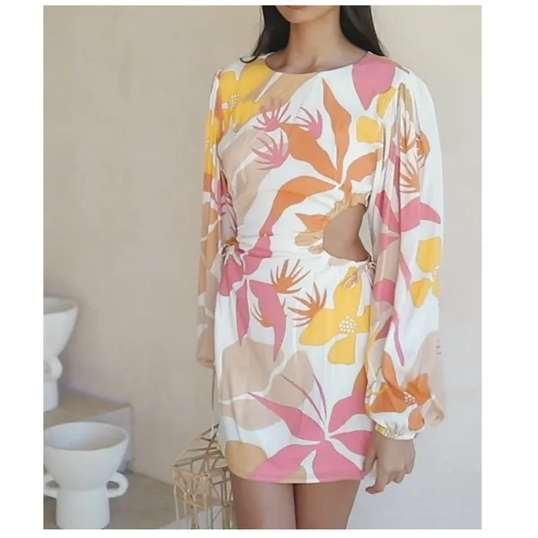 SABO SKIRT Zahlee Dress Size Extra Small Floral Sunset Cutout Crepe Mini NWT - Image 2
