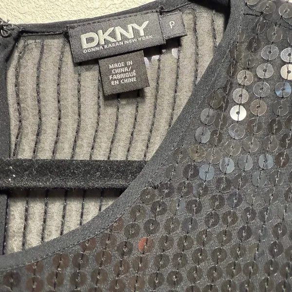 DKNY Black Sequin Women's elegant cape blazer - Image 7